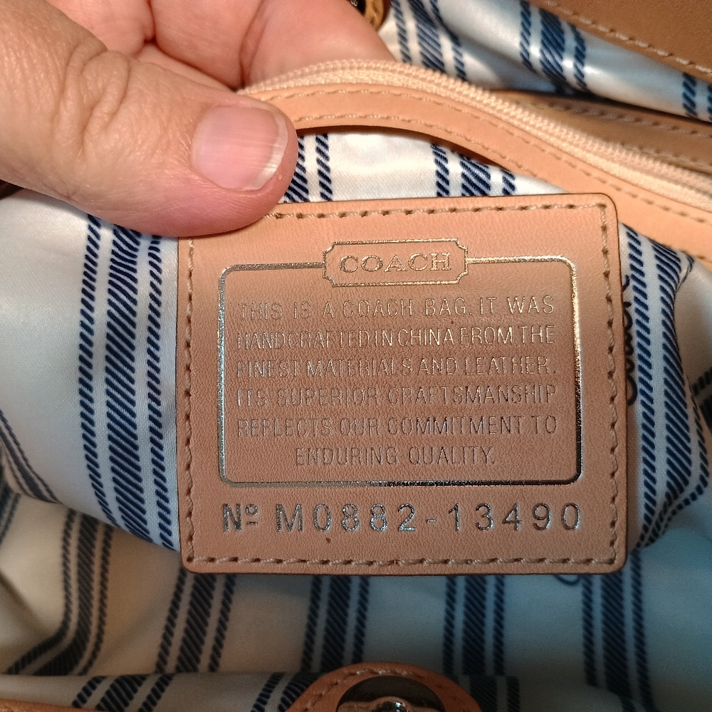 Coach Hamptons Archive 10th Anniversary Pink Canvas Tote - Picture 2 of 13